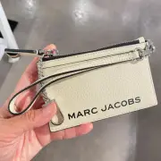 Marc Jacobs Wristlet Wallet In Marshmallow 4R3SMP025S02
