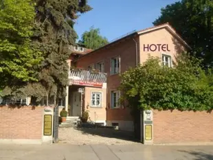 Hotel B&B Bredl in der Villa Ballestrem