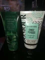 Bath & Body Works Macaron Cloud & Vanilla Bean Noel Travel Body Cream 2.5 0z. Ea
