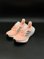 adidas UltraBoost 22 Clear Orange Women's Size 5 / 4M HR1030