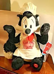 Hallmark Pepe Le Pew Kiss Zee Chef Talking Plush Stuffed Animal 12" NWT