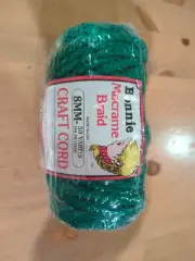 Vintage Bonnie Macrame Braid Craft Cord Kelly Green 8mm 50 Yards Heat Fusible.