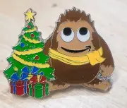 Abominable Snowman with Christmas tree AMAZON PECCY PIN