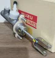 Isuzu CLUTCH MASTER CYLINDER SUITS D-MAX HI LANDER 2012-18 GENUINE PARTS