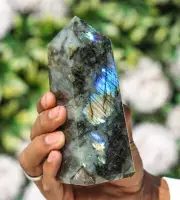 Nice 135MM Natural Green Labradorite Stone Chakra Stone Metaphysical Point Tower