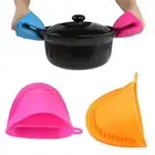 Silicone Hand Clip Portable Easy-using Microwave Oven Mitt Bakery