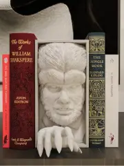 wolf man Book Nook 3d Printed literature quality free fast ship