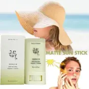 Matte Sun Stick Mugwort + Camelia SPF50+ PA++++ 18g AU