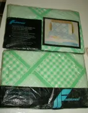 Vintage Fieldcrest QUEEN Size Flat & Fitted Sheet Virginia Reel Green White NEW