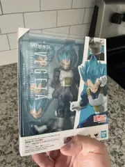 S.H.Figuarts Dragon Ball Super SSGSS Vegeta Unwavering Saiyan Pride Figure