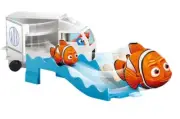 Bandai Finding Dory Patter Fish Playset ?Plastic Unisex multicolor