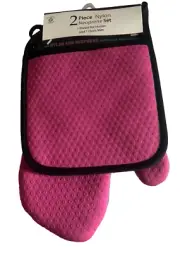Sultan's Pink Fuchsia Neoprene Oven Mitt Pot Holder Set of 2 Spring Summer