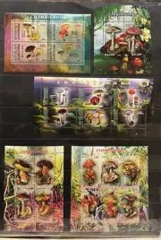 5x Mushrooms / Fungi / Flora /plants /Nature - MNH** 2J