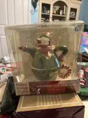 Holiday Tea for one, Debbie Mumm Penguin design. Never opened