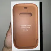 Apple Leather Sleeve Case with MagSafe Saddle Brown for the iPhone 12 Mini