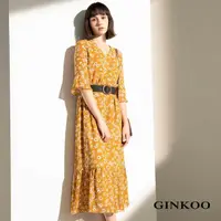 在飛比找momo購物網優惠-【GINKOO 俊克】小雛菊V領長洋裝