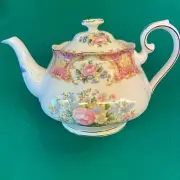 Royal Albert “Lady Carlyle” Teapot, 1944