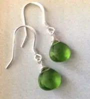 NEW GREEN PERIDOT COLOR HYDRO QUARTZ STERLING SILVER SUNDANCE CHARM EARRINGS