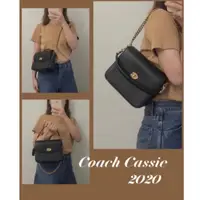 在飛比找蝦皮購物優惠-🇺🇸 [二手］Coach cassie19郵差包-黑