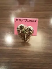 BETSEY JOHNSON Gold Lilly Pad Green Enamel Frog Pink Eyes Statement Ring