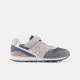 【NEW BALANCE】NB 運動鞋 童鞋 中童 大童 灰粉藍 YV996ME3-W楦