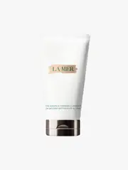 The Essence Foaming Cleanser