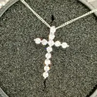 在飛比找蝦皮商城精選優惠-台北奧斯珠寶 18K鑽石十字架項鍊