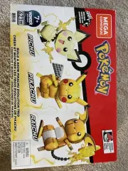 Mega Construx Pokémon 621 Pieces. Build & Show Pikachu Evolution Trio