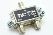 TVC GHS-2 1GHz Coaxial Cable TV Antenna Signal 2-Way Splitter
