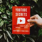 YOUTUBE SECRETS 作為視頻影響者成長和賺錢的終極指南 SEAN CANNELL