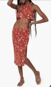 NWT We Wore WhaT Pull On Skirt & Crop Top Set Red Floral size Large Value $128!!
