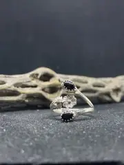 Handmade Navajo black onyx Sterling Silver flower adjustable Ring Size 8.5