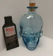 NEW Hand Blown 27oz 800ml Glass Skull bottle + cork + Peach Moonshine Magic Kit