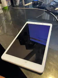 在飛比找Yahoo!奇摩拍賣優惠-二手 SAMSUNG Galaxy Tab A 8.0 SM