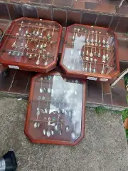 88 Vintage Souvenir Spoon Collectible bulk lot cabinets some silverplated
