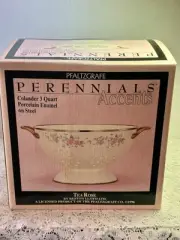 Pfaltzgraff Tea Rose Colander 3 Quart Porcelain Enamel On Steel HTF NEW IN BOX !