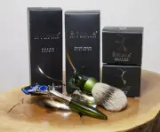 eShave Shaving Set - Brush, Razor, Stands - New in Box