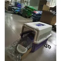 在飛比找蝦皮購物優惠-日本IRIS寵物航空箱運輸籠ATC530/53公分長 狗外出