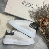 在飛比找蝦皮購物優惠-Alexander Mcqueen 銀尾小白鞋