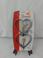 Norpro Egg And Pancake Rings 2 Pk Hearts Cookie Cutters NEW Sealed