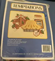 Temptations Plastic Canvas Kit APPLE PIE Wall Hanging