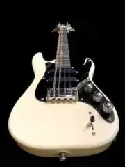 MANDOCASTER-BRAND NEW VINTAGE WHITE 8 STRING SOLID ELECTRIC MANDOLIN