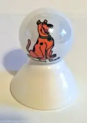 SCOOBY DOO CARTOON CHARACTER ON WHITE MARBLE