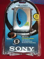 NEW SONY WM-FX193 Walkman Portable Tape Cassette Player FM/AM Tuner Radio Sealed