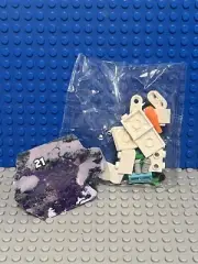 Lego Set Holiday Advent Calendar 2020 Day 21 Snowman Gronk Droid 75279