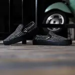 VANS SLIP ON WOVEN 格子黑色