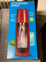 SodaStream Spirit Sparkling Water Drink Soda Maker Red - Brand New
