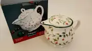 Pfaltzgraff Winterberry personal teapot with infuser in original box