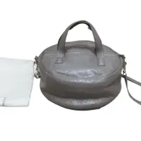 在飛比找PopChill優惠-[二手] BALENCIAGA 灰色羊皮圓桶提把側背包