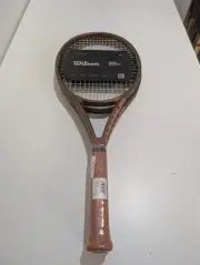 Wilson Pro Staff Team V14 Tennis Racquet